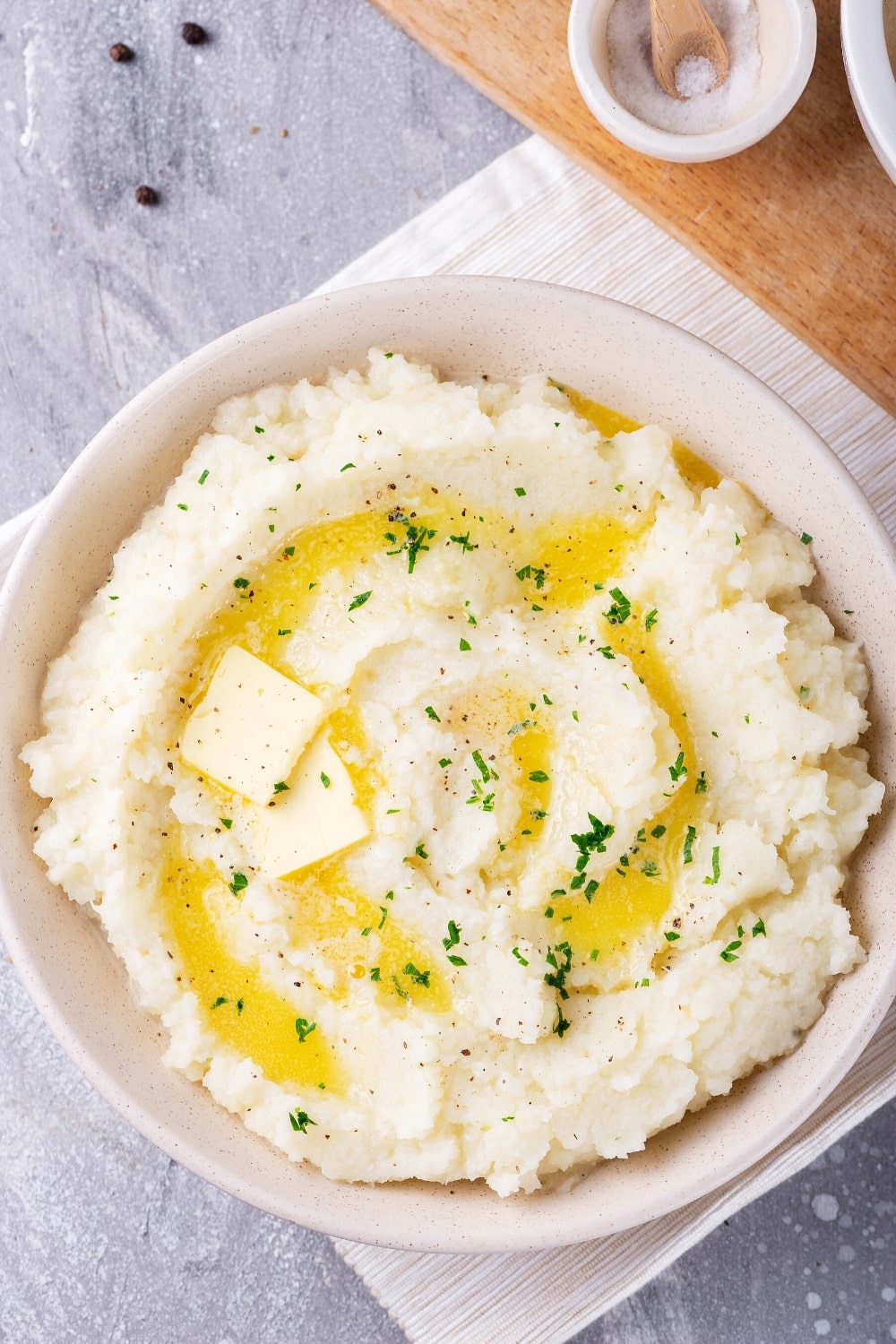 Best 5 Keto Friendly Snacks to Succeed in 2025